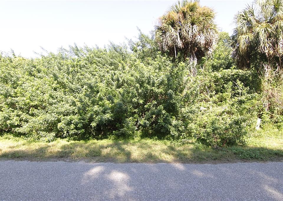 1st image of 18218 Cadillac Ave