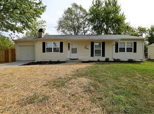 1702 Springhill Dr, O'Fallon, MO 63366