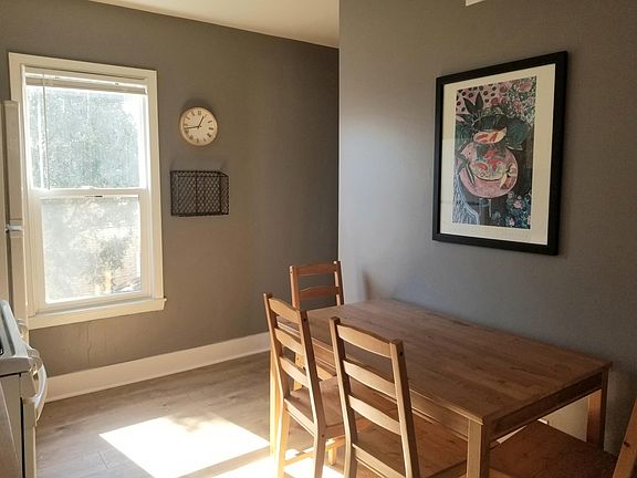 4th image of 2525 Grand St NE #2
