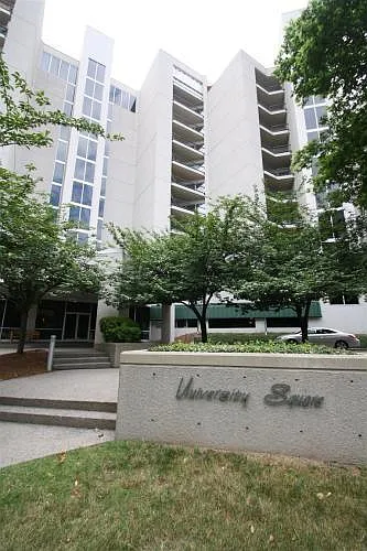 900 19th Ave S #207 — Photo 2