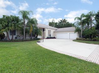 3452 Crystal Ln, Davie, FL 33330