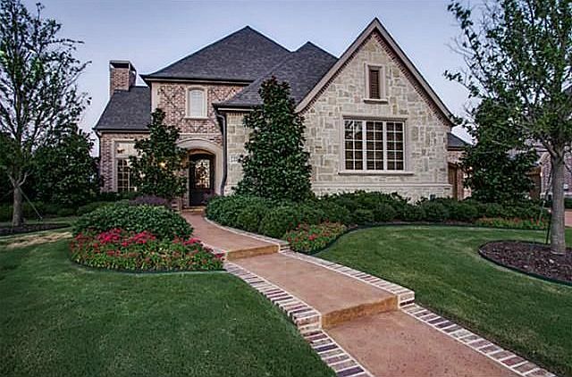 1st image of 6796 Trailing Oaks Dr