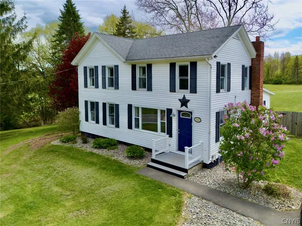1223 Mount Hope Ave, Oneida, NY 13421