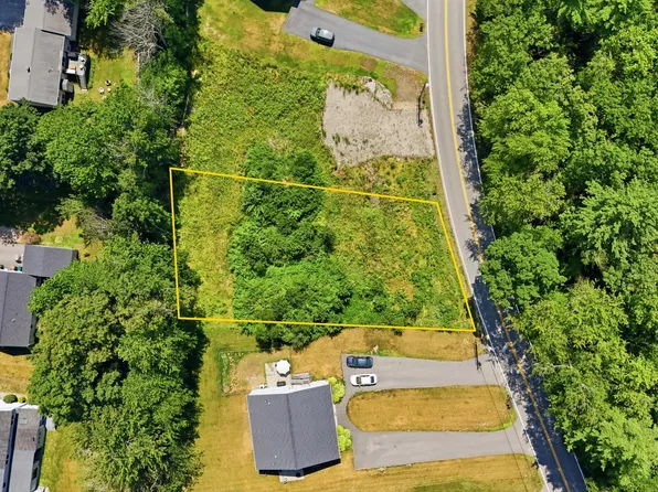 98 Shadagee Road, Saco, ME 04072