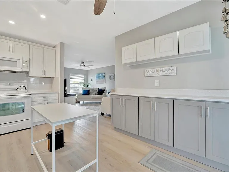 4105 35th Ave W #3 — Photo 30