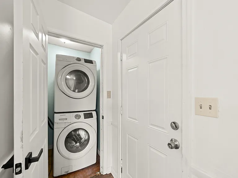 1314 Cove Ave — Photo 7