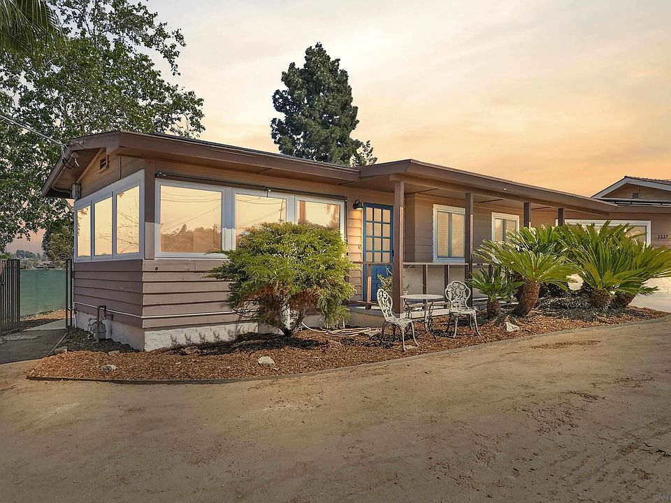 1st image of 3237 S Bonita St