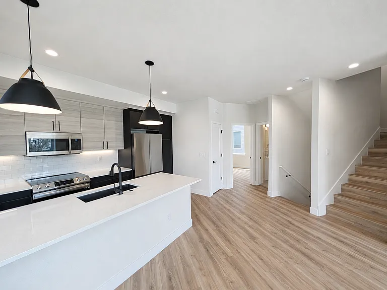 3033 N Speer Blvd #3 — Photo 4