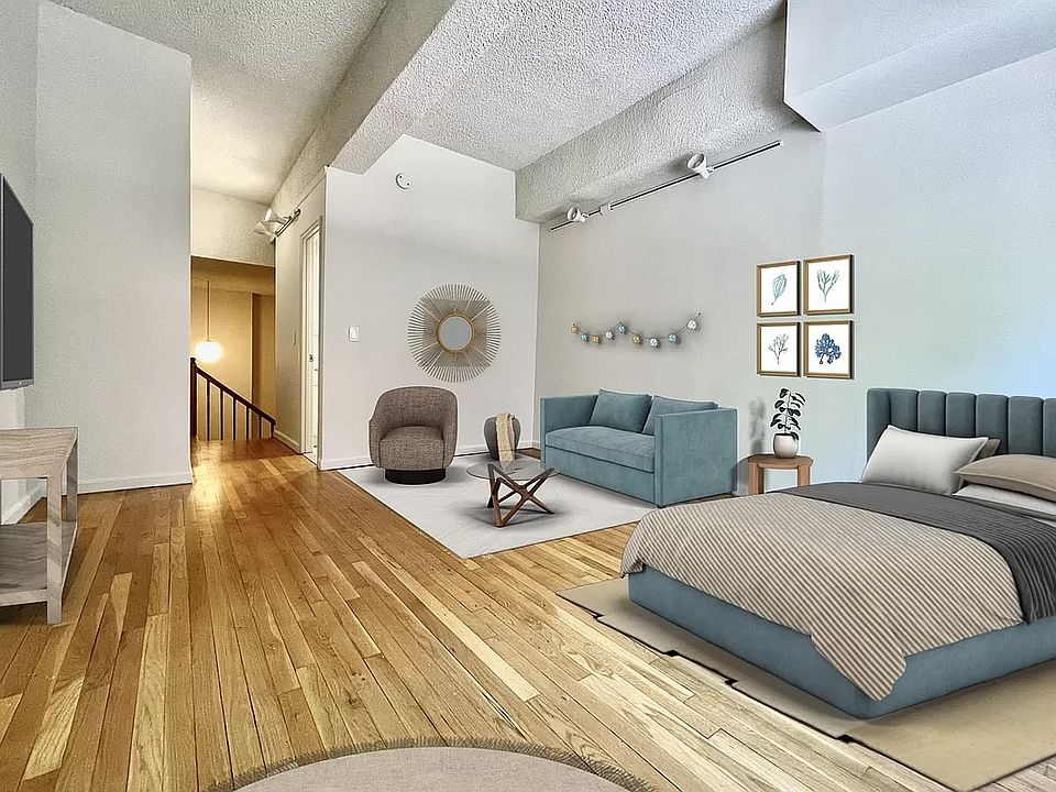 1st image of 449 W 44th St APT 1B