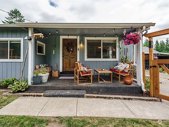2nd image of 26503 NE 212th Avenue