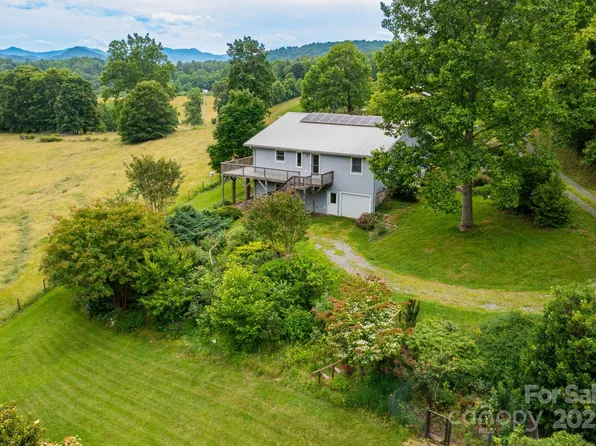 1510 Graham Rd, Marshall, NC 28753