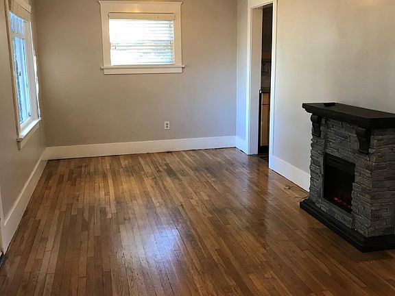 4th image of 4584 Nebo Dr