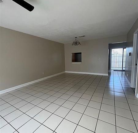 3rd image of 6231 Yorktown Dr #14