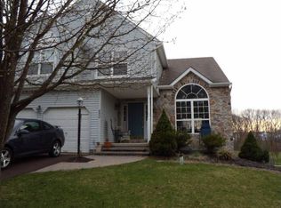 652 Melvin Rd, Telford, PA 18969