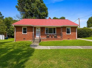 306 Oakgrove Dr, Graham, NC 27253