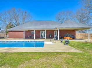 300 Center Point Rd, Grady, AL 36036