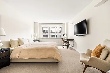 174 East 74th Street #10A in Lenox Hill, Manhattan | StreetEasy