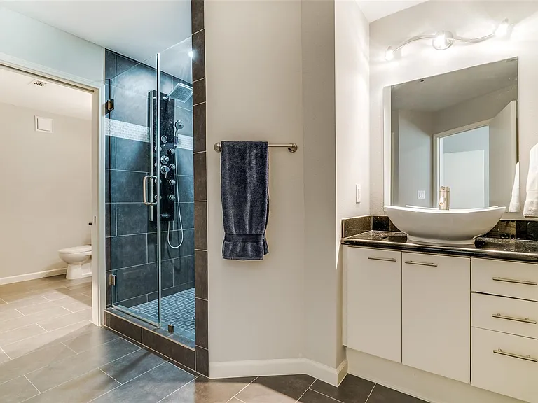 4611 Travis St #808A — Photo 10