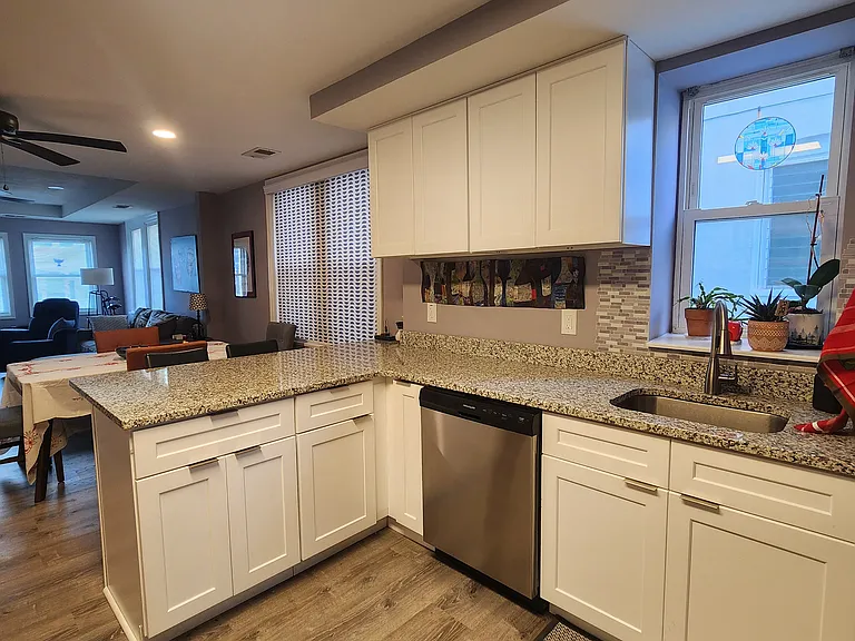 24 N Baton Rouge Ave — Photo 15