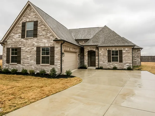 9768 Reunion Ct, Walls, MS 38680