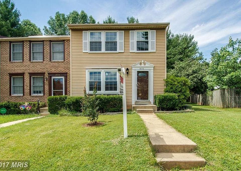 2nd image of 18018 Wagonwheel Ct