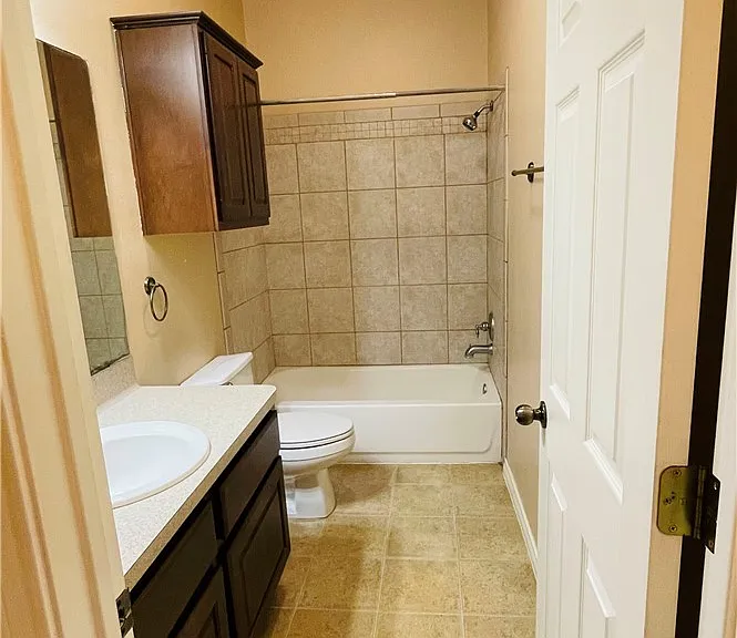 1425 W Villa Maria Rd #602 — Photo 23