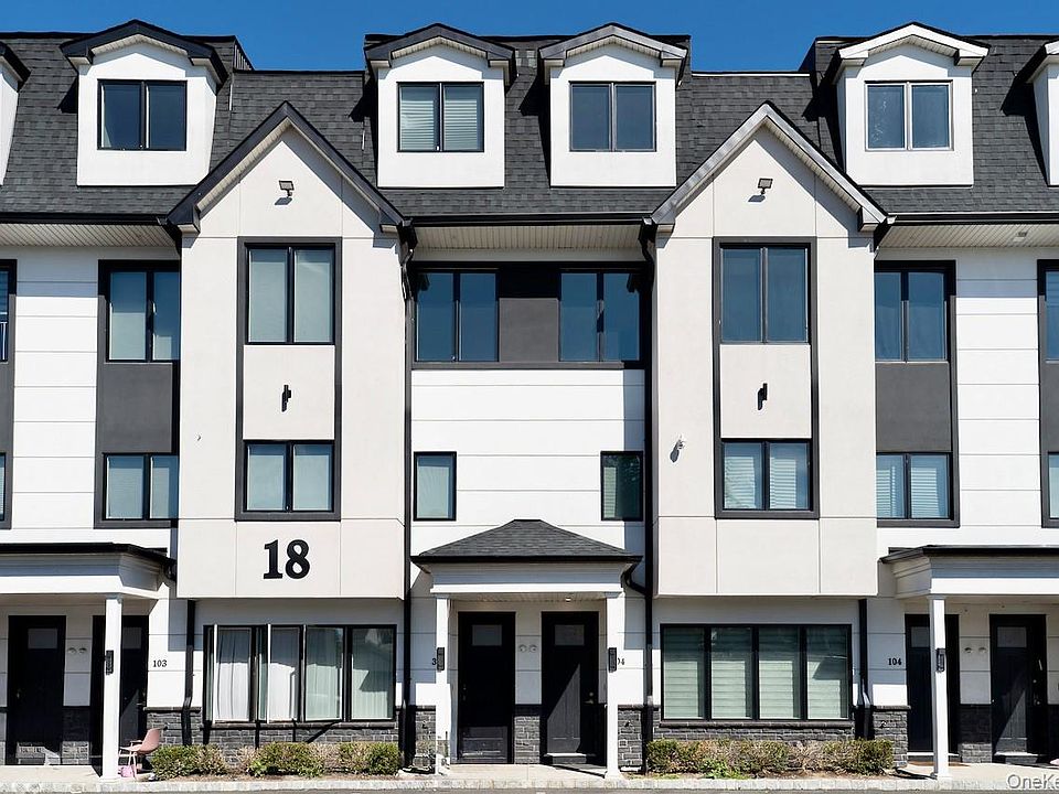 1st image of 18 Twin Avenue #304