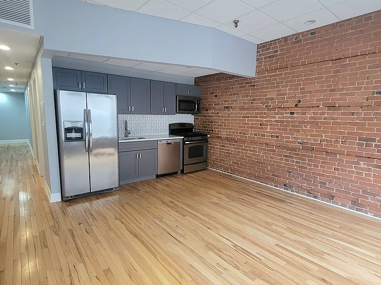 51 Bank St #2A — Photo 2