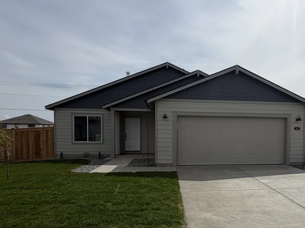 848 NE Laurel Springs Dr, Hermiston, OR 97838