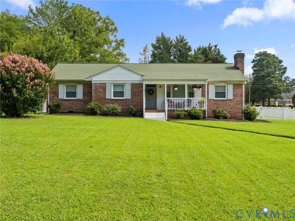 8259 Meadowview Ln, Mechanicsville, VA 23111