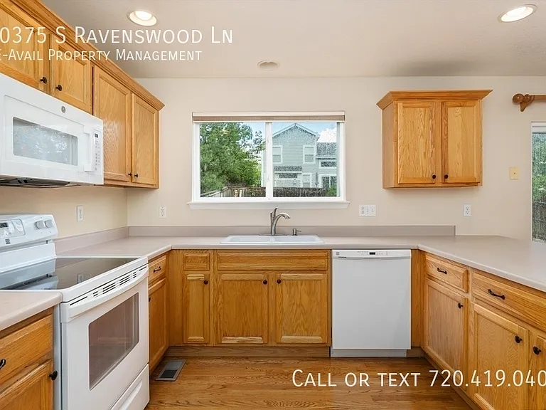 10375 S Ravenswood Ln — Photo 12