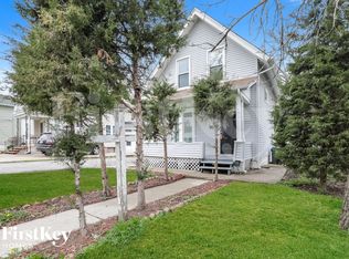 438 Claim St, Aurora, IL 60505