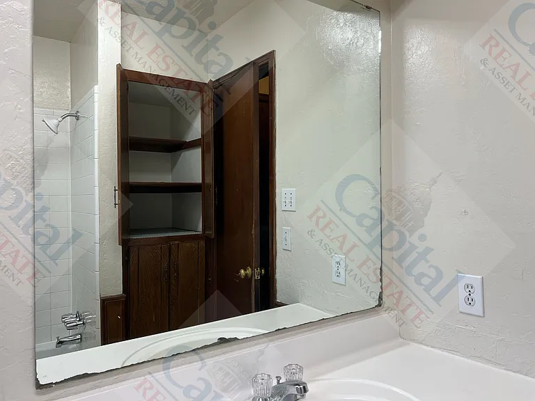 6717 W Britton Rd — Photo 18
