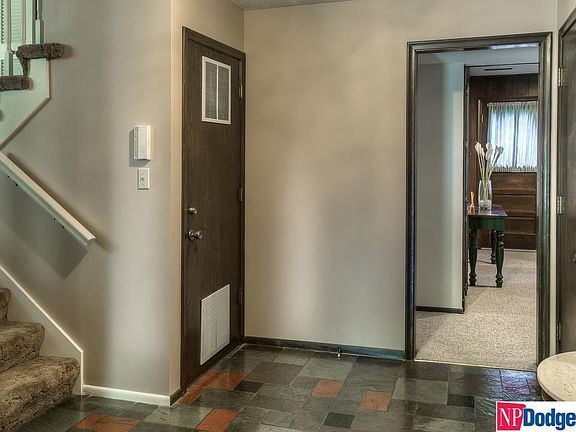 4th image of 9684 Meadow Dr