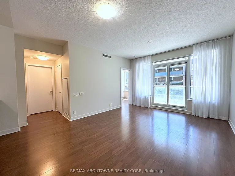 188 Clark Blvd #1002 — Photo 5