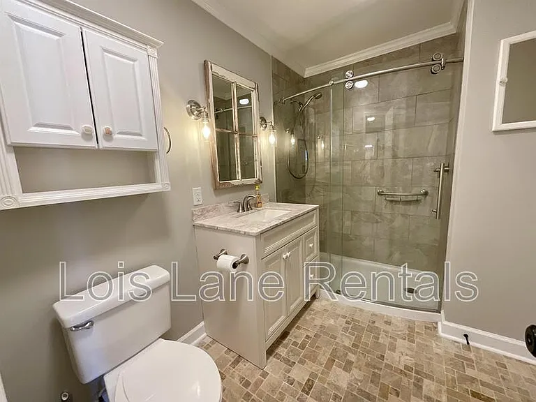 259 E Bay St #6C — Photo 10
