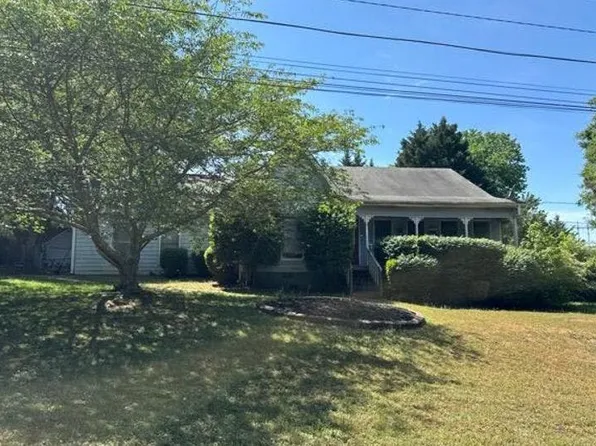 1523 Hunters Cv, Auburn, GA 30011