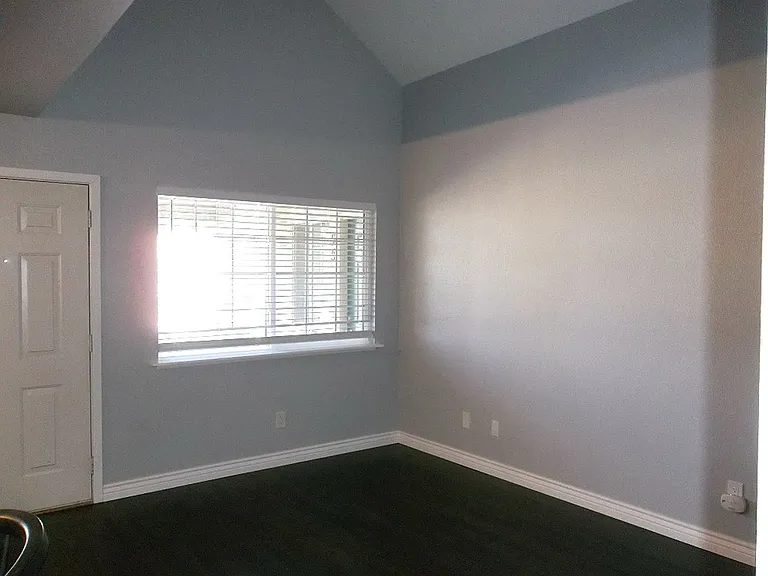 1225 W Prospect Rd #Q26 — Photo 4