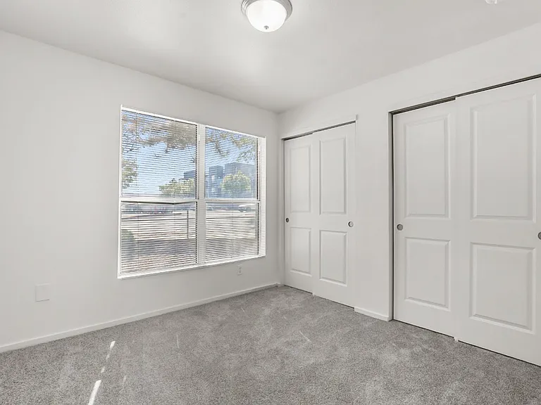 La Cantera Senior Apartments — Photo 11