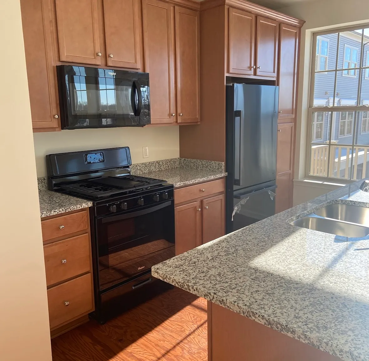 2 bed, 1650 sqft, $3,395 — Photo 1