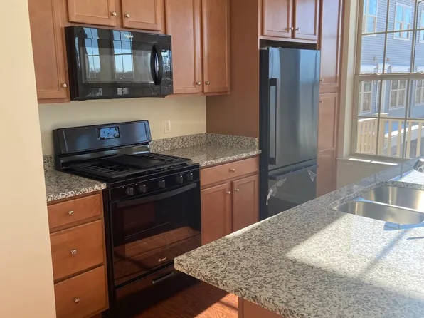 18 S Davenport St #1206, Somerville, NJ 08876