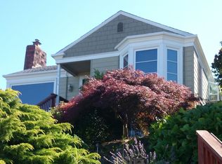 6924 39th Ave SW, Seattle, WA 98136