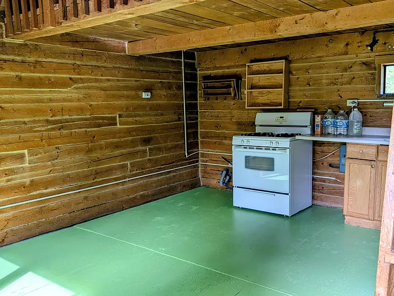 2325 Black Spruce Ct — Photo 6