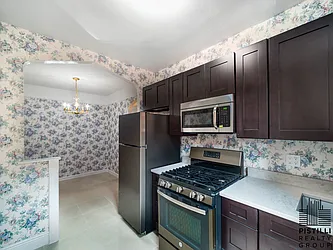 Rented by Pistilli Realty Group