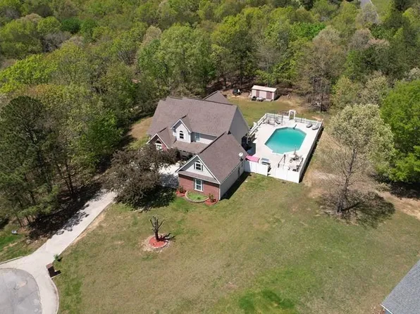 336 Channel Pointe Dr, Dayton, TN 37321
