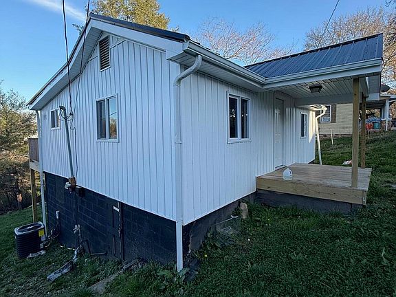2nd image of 541 Clifton Heights Rd