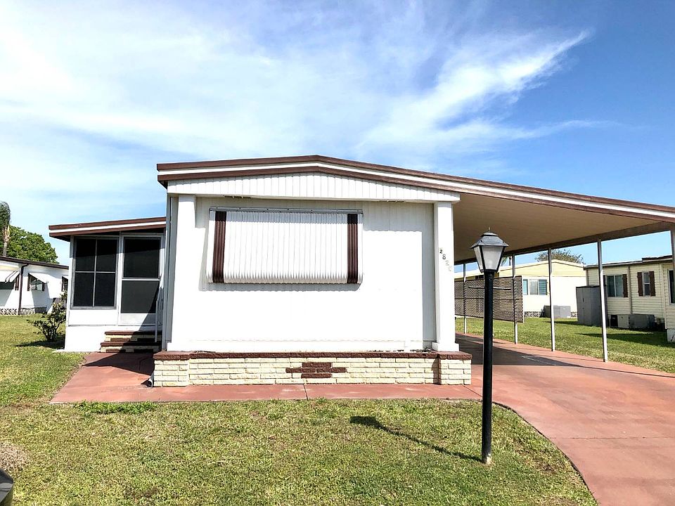 1st image of 2820 Bay Oaks Dr
