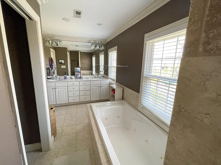 1609 Carolyn Dr — Photo 21