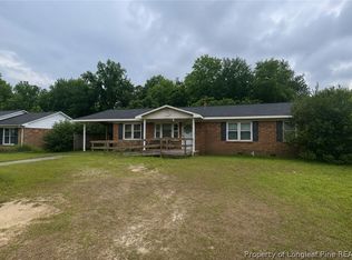 1326 Chilton Dr, Fayetteville, NC 28314