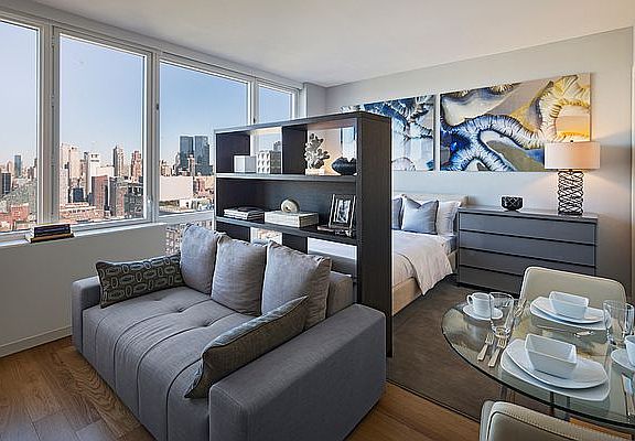 5th image of 605 W 42nd St APT 47Q